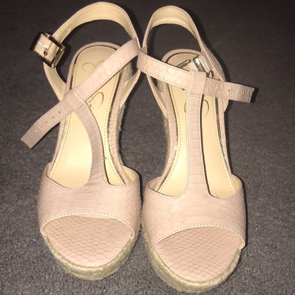 Jessica Simpson pink wedges